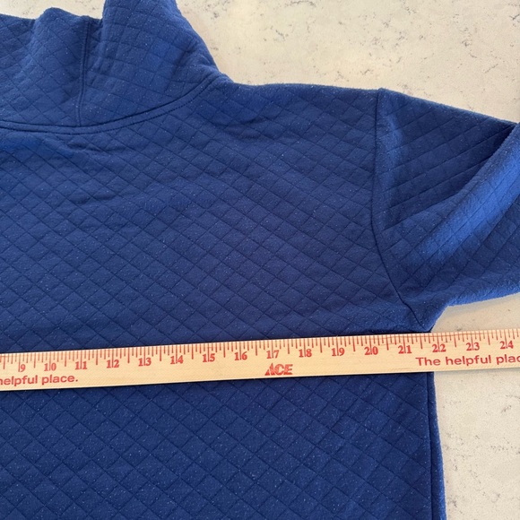 Vineyard Vines Polyester Cowl Neck Quilted
Pullover Women's Small Blue - Picture 3 of 6